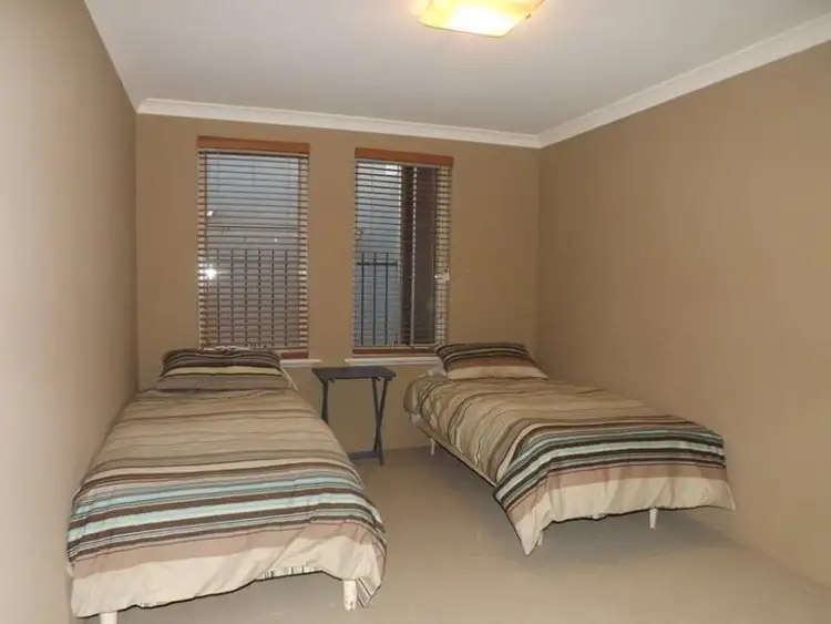 Fifth view of Homely villa listing, 6/2 Robertson Road, Ledge Point WA 6043
