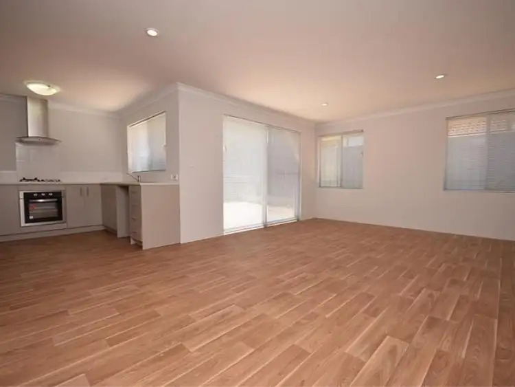 Third view of Homely unit listing, 2/21 Fourth Avenue, Mandurah WA 6210