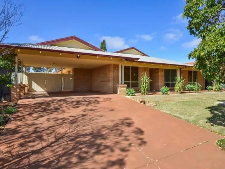 7 Kunanalling Avenue, Hannans WA 6430