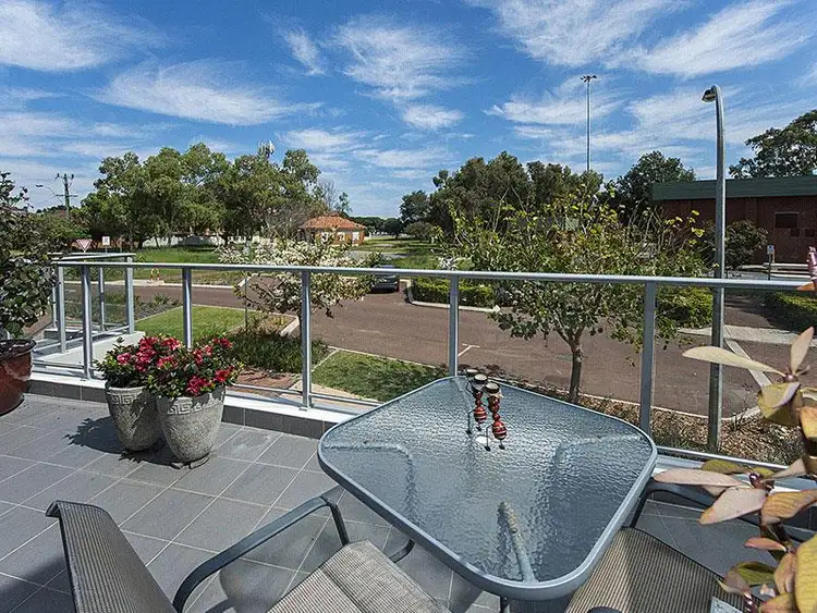 Seventh view of Homely townhouse listing, 10/8 Hordern Street, Victoria Park WA 6100
