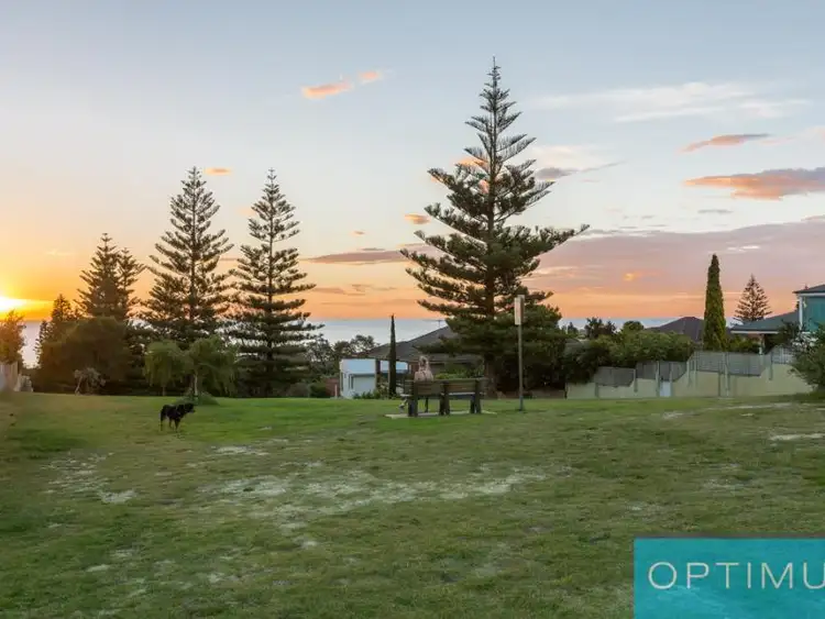 Sixth view of Homely house listing, 4/16 Perina Way, City Beach WA 6015