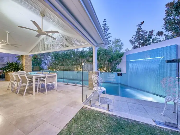 1/1 Bindaring Parade, Claremont WA 6010
