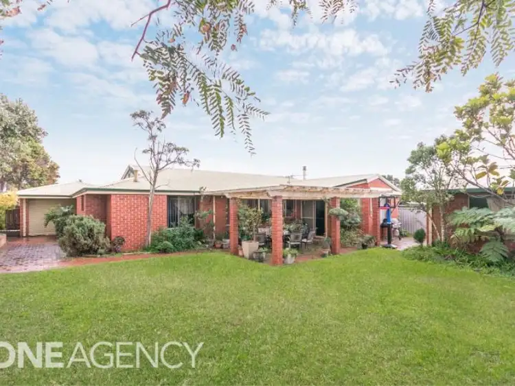 Second view of Homely house listing, 25 Heatherlea Parkway, Leeming WA 6149