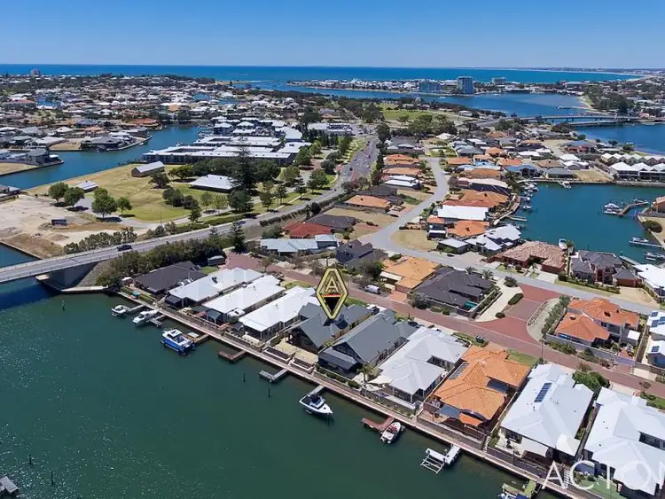 Fourth view of Homely house listing, 10 Bermuda Place, Halls Head WA 6210