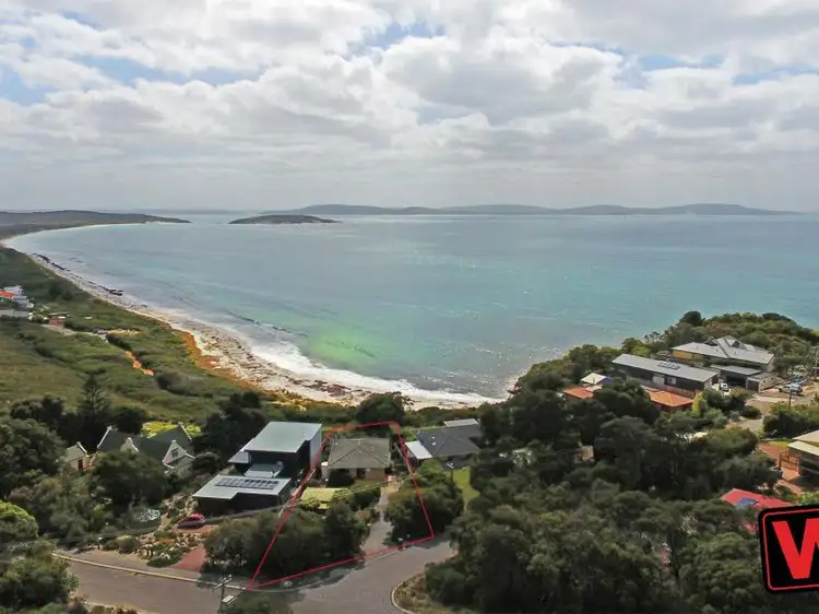 1 St Georges Crescent, Goode Beach WA 6330