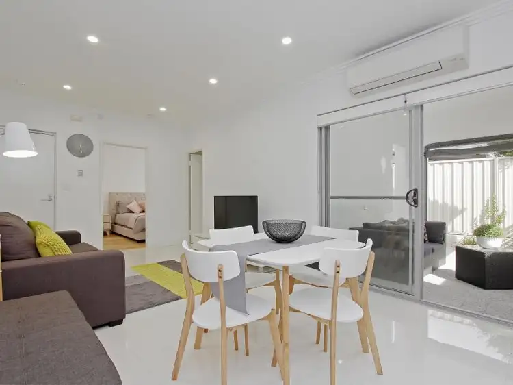 2/35 Orchid Street, Joondanna WA 6060