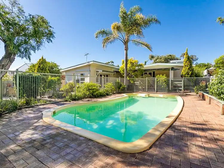 45 Lewin Way, Scarborough WA 6019