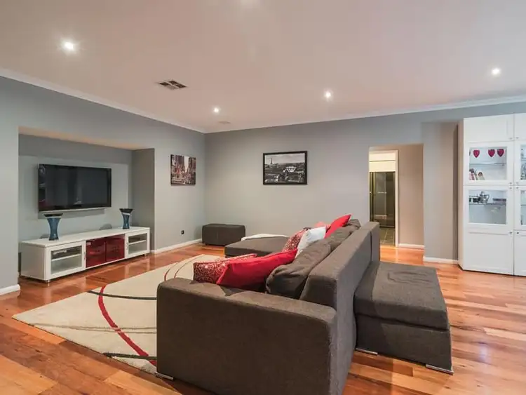 Sixth view of Homely house listing, 4 Sunbird Way, Gwelup WA 6018