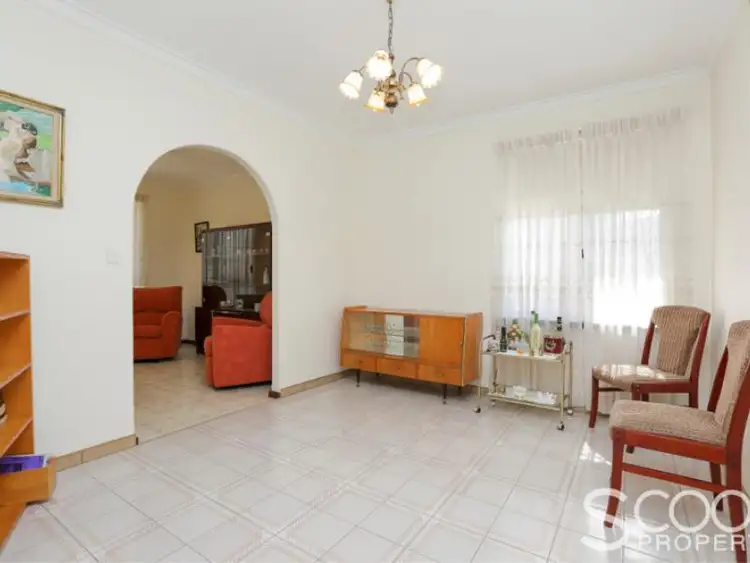 Seventh view of Homely house listing, 18 Donne Court, Spearwood WA 6163