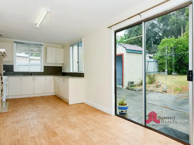 Fifth view of Homely house listing, 2 Holmes Street, Collie WA 6225