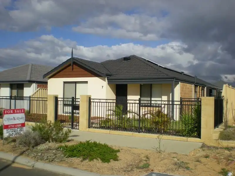 Main view of Homely house listing, 7 Pyrite Way, Dalyellup WA 6230