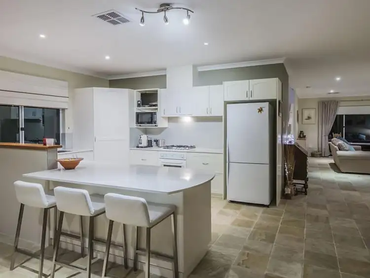 Sixth view of Homely house listing, 8 Fawler Glade, Padbury WA 6025