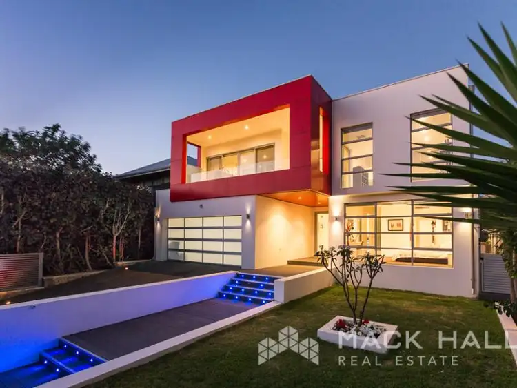 20 Boscombe Avenue, City Beach WA 6015