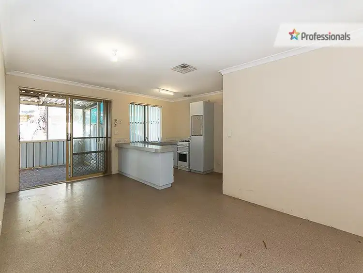 Fifth view of Homely house listing, 28 Tour Place, Middle Swan WA 6056