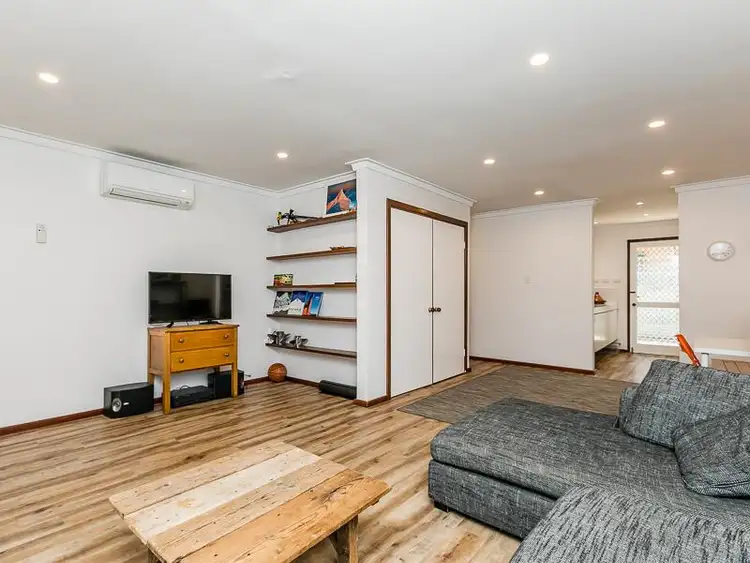 2/41 Brighton Road, Scarborough WA 6019