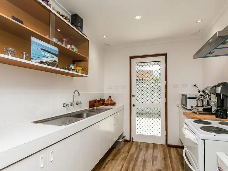 Fifth view of Homely villa listing, 2/41 Brighton Road, Scarborough WA 6019