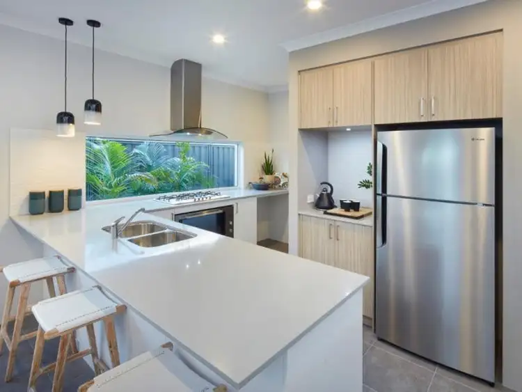Fifth view of Homely house listing, 8 Sedano Crescent, Wellard WA 6170