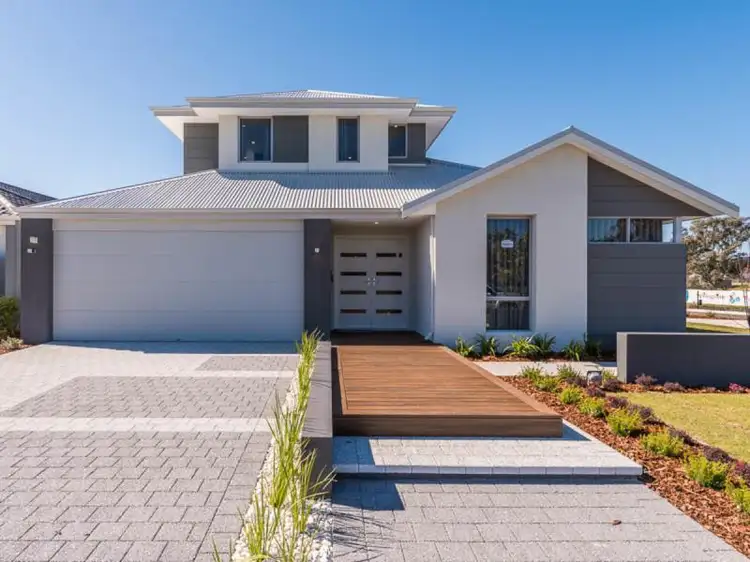 Main view of Homely house listing, 19 Kingshurst Chase, Haynes WA 6112