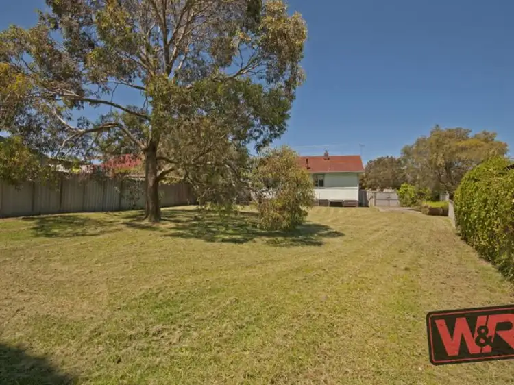 17 Humphreys Street, Lockyer WA 6330