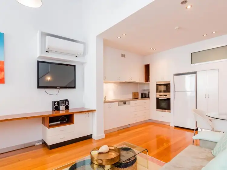 Sixth view of Homely apartment listing, 4/22 Russell Street, Fremantle WA 6160