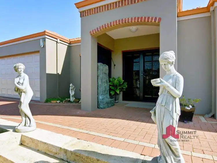 Second view of Homely house listing, 5 Minga Court, South Bunbury WA 6230