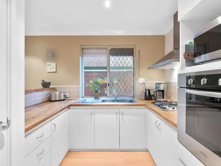 2/101 Scarborough Beach Road, Scarborough WA 6019