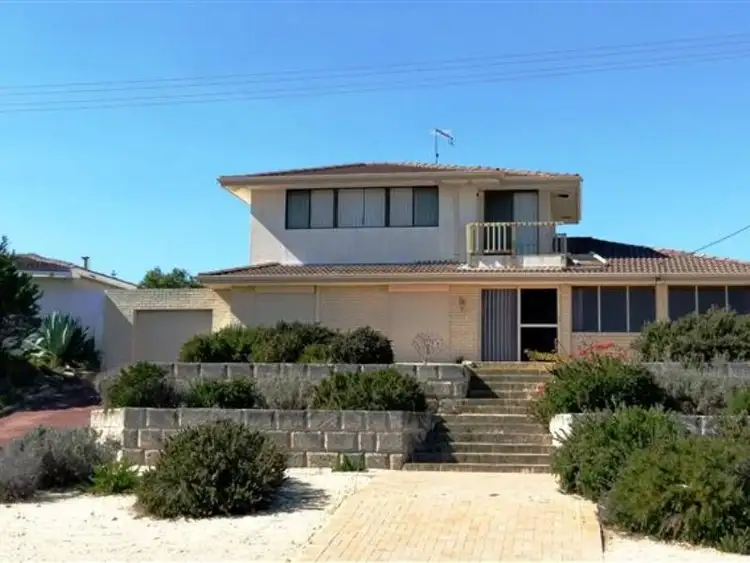 46 OCEANSIDE PROMENADE, Mullaloo WA 6027