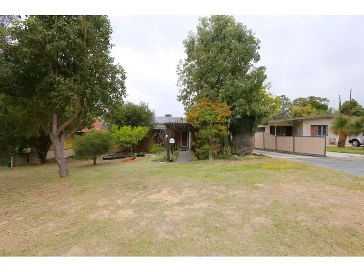 47 Waverley Road, Coolbellup WA 6163