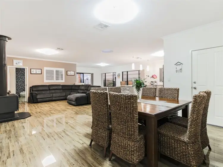 Sixth view of Homely house listing, 18 Swifts Court, Rockingham WA 6168