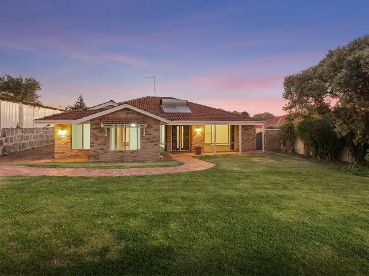 4 Lancett Court, Sorrento WA 6020