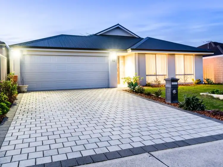 52 Vancouver Parade, Wanneroo WA 6065