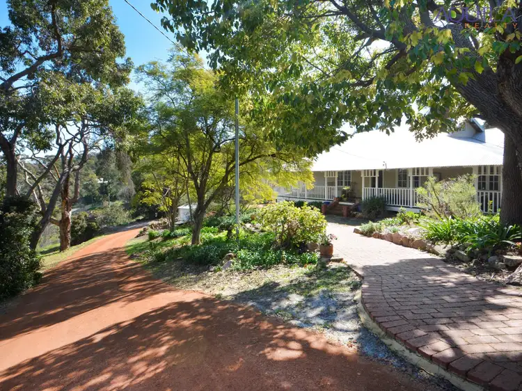 22 Amherst Avenue, Darlington WA 6070
