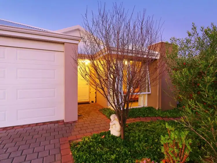 Fourth view of Homely house listing, 12 Exeter Court, Piara Waters WA 6112