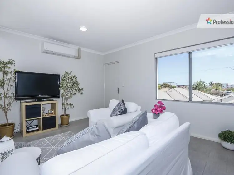 Sixth view of Homely unit listing, 8/57 Hooley Road, Midland WA 6056