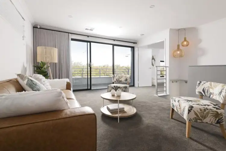 23 Bellefontaine Grove, Mindarie WA 6030