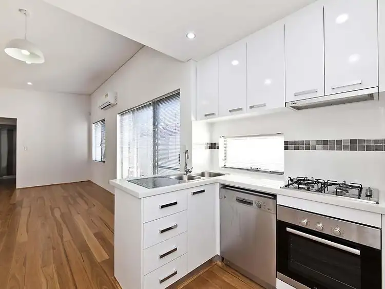 Sixth view of Homely apartment listing, 4/216 Flamborough Street, Doubleview WA 6018