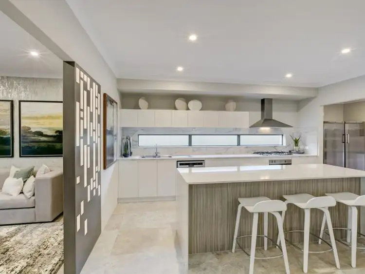 30 Davilak Crescent, Manning WA 6152