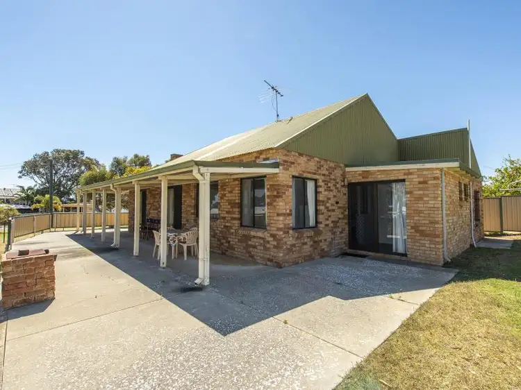 5 Butler Court, Guilderton WA 6041