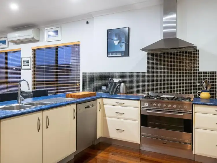 Fourth view of Homely house listing, 32 Arnott Street, North Beach WA 6020