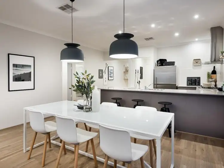 40 Kangaroo Avenue, Kwinana Town Centre WA 6167