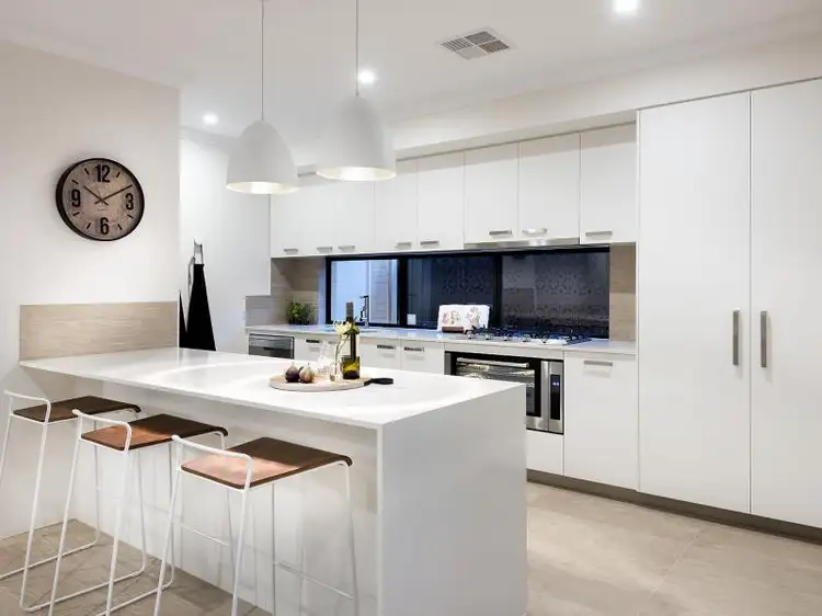 Main view of Homely house listing, 15 Kingshurst Chase, Haynes WA 6112