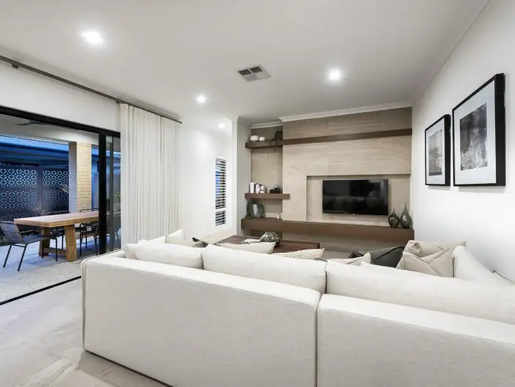 Seventh view of Homely house listing, 15 Kingshurst Chase, Haynes WA 6112