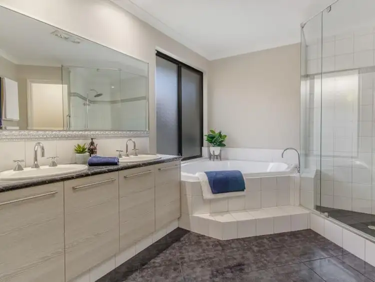 Seventh view of Homely house listing, 3 Glasshouse Close, Bibra Lake WA 6163