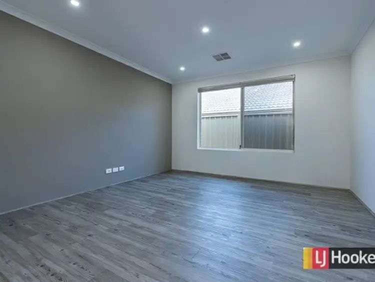 Seventh view of Homely house listing, 8A Yale Road, Thornlie WA 6108