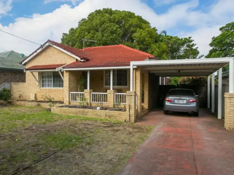 18 Bourke Street, Yokine WA 6060