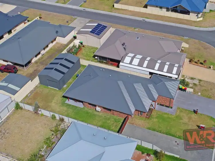 Second view of Homely house listing, 21 Orion Avenue, Mckail WA 6330