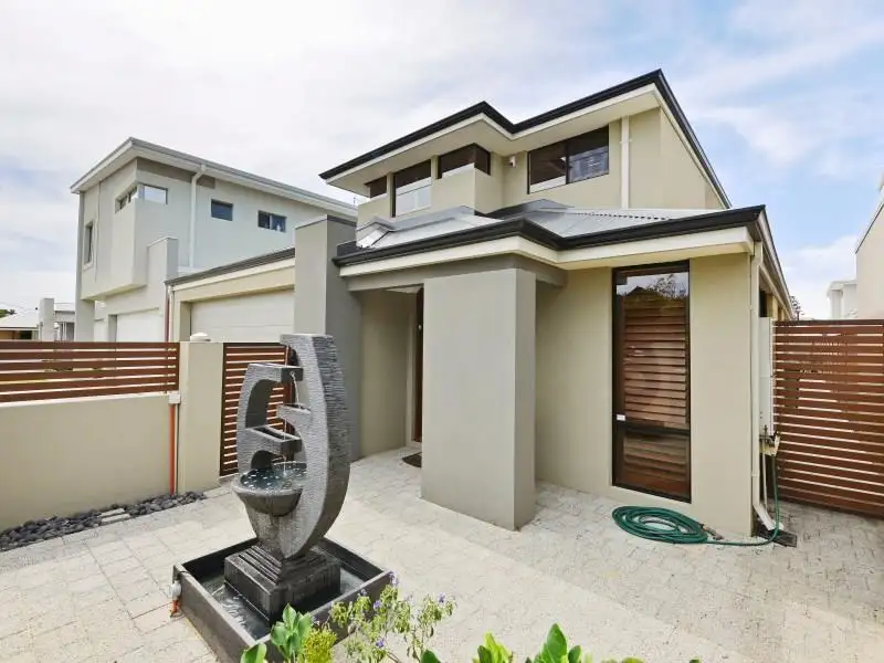 Main view of Homely house listing, 42 Curedale Street, Beaconsfield WA 6162