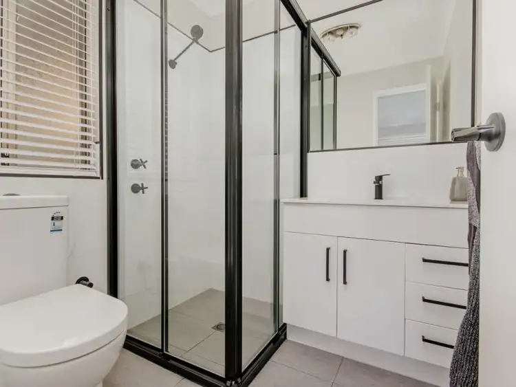 Fifth view of Homely house listing, 14 Silkhurst Crescent, Warnbro WA 6169