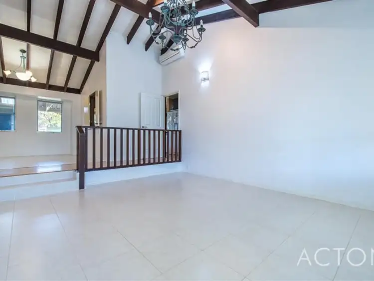 Seventh view of Homely house listing, 8 London Way, Bateman WA 6150
