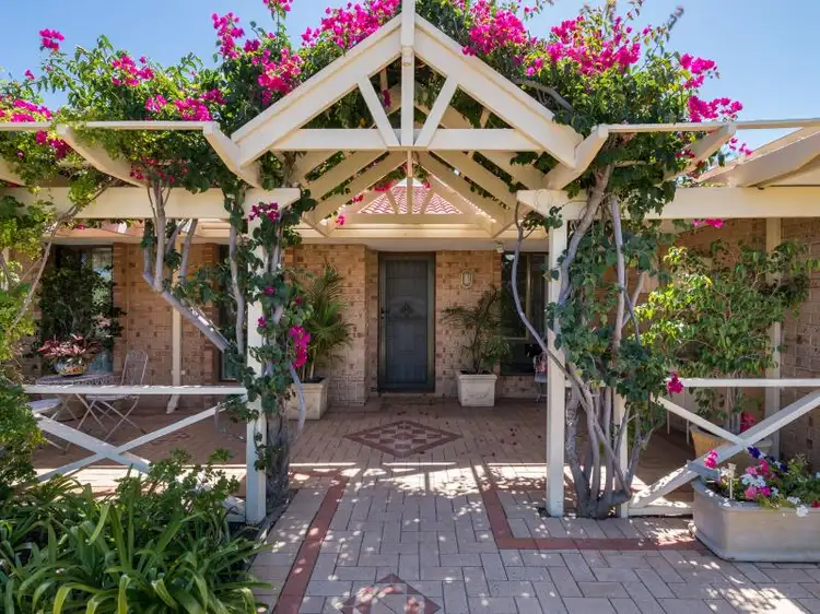 12 Clifford  Vale, Hillarys WA 6025